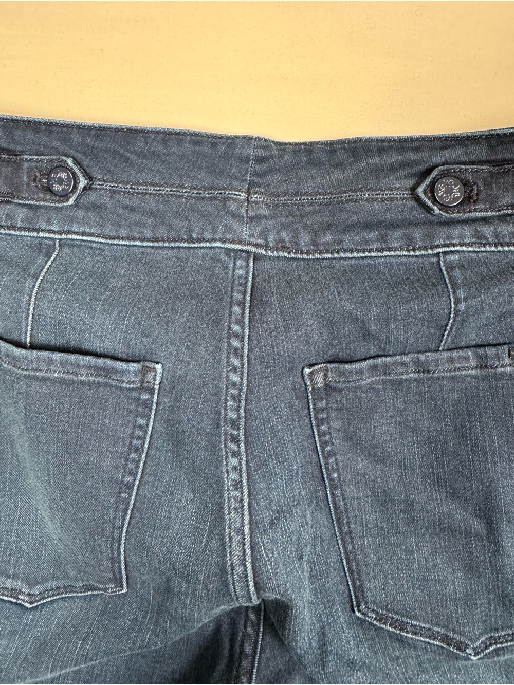 White House Black Market Extra High-Rise Boot Everyday Soft Jeans Blue Women’s 8 - Picture 9 of 9